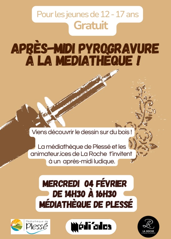 Homme debout devant un v&eacute;lo dans la nature